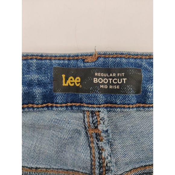 Lee Jeans Women's Size 8 Blue Denim Bootcut Flare Mid Rise Five‎ Pocket Classic - Picture 4 of 11